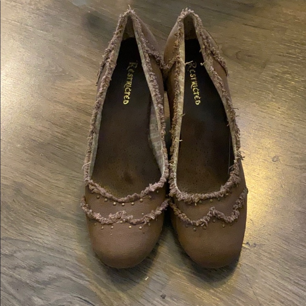 Restricted Brown Wedge